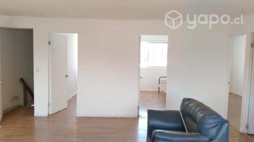 Se arrienda departamento interior