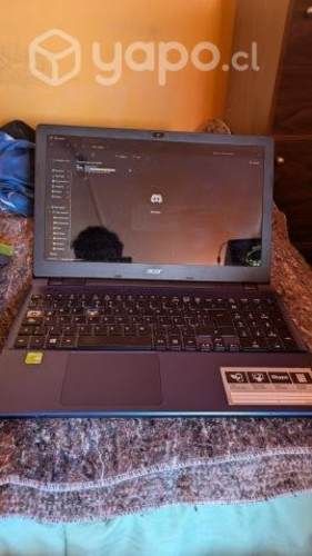 Acer aspire e15 con detalle