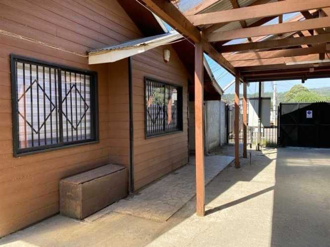 Casa amoblada 3 dormitorios en recinto de Cabañas