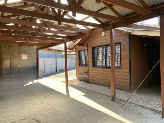 Casa amoblada 3 dormitorios en recinto de Cabañas