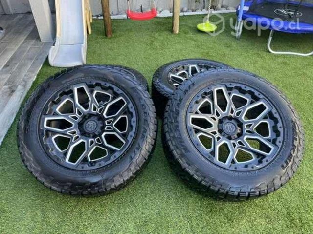 Llantas Rhino + Neum Falken