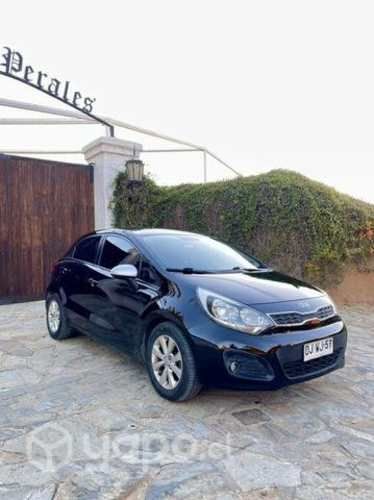 Kia rio 5 2012