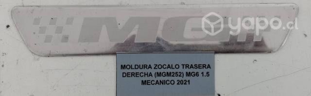 Moldura zocalo trasera derecha (MGM252) MG6 1.5 Me