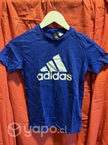 Polera ADIDAS 8-10 años
