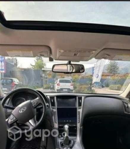 Vendo mi INFINITI por viaje