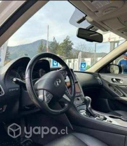 Vendo mi INFINITI por viaje