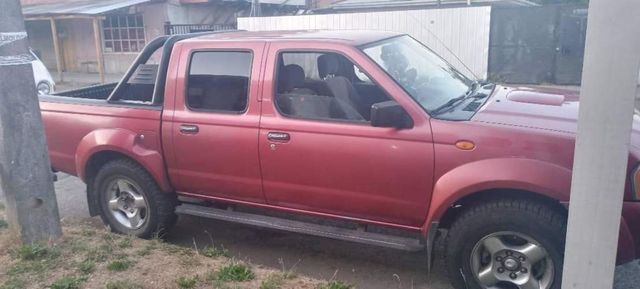 Vendo nissan terrano 2009 japonesa 4x2