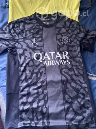 CAMISETAS ORIGINALES solo las ocupe 2 veces