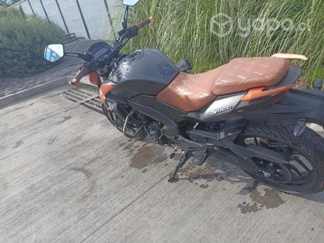 Dominar bajaj 400