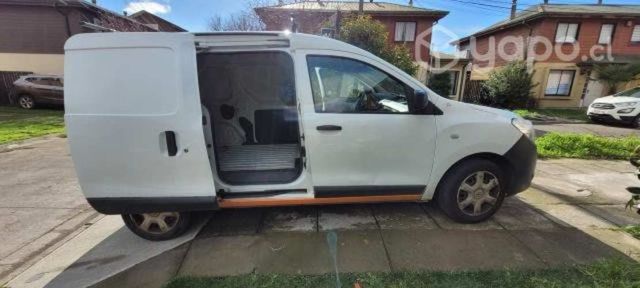 Se vende Furgón Dokker Renault