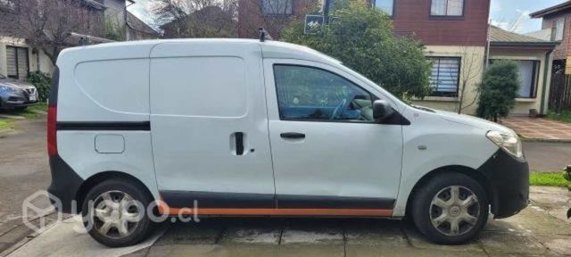 Se vende Furgón Dokker Renault