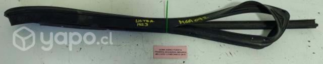 Goma Vidrio Puerta Trasera Izq (MGA092) MG 3 STD