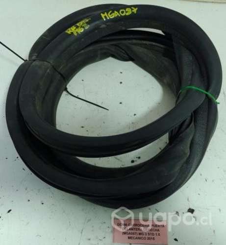 Goma Carroceria Puerta Del Der (MGA087) MG 3 STD