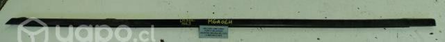Moldura Lame Vidrio pta del izq (MGA064) MG 3 STD