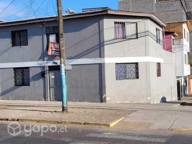 Propiedad Comercial 12 habitaciones