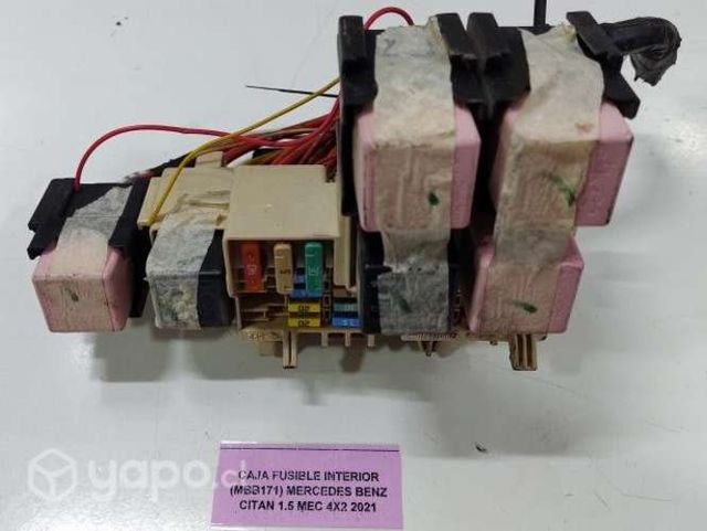 Caja FUSIBLE Interior (MBB171) Mercedes Benz Citan