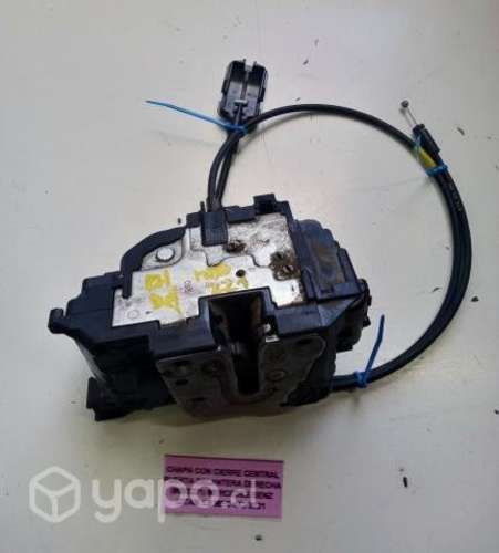 Chapa c/Cierre Central Pta del der MCD Benz Citan