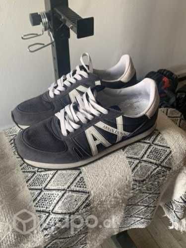 Pares zapatillas Armani Exchange talla 42