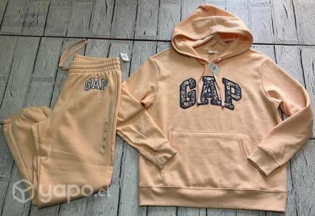 Set GAP mujer nuevo original tallas M y L disponib