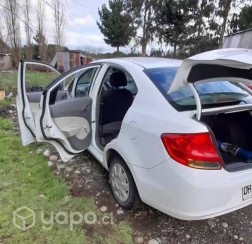 Vendo chevrolet sail 2012