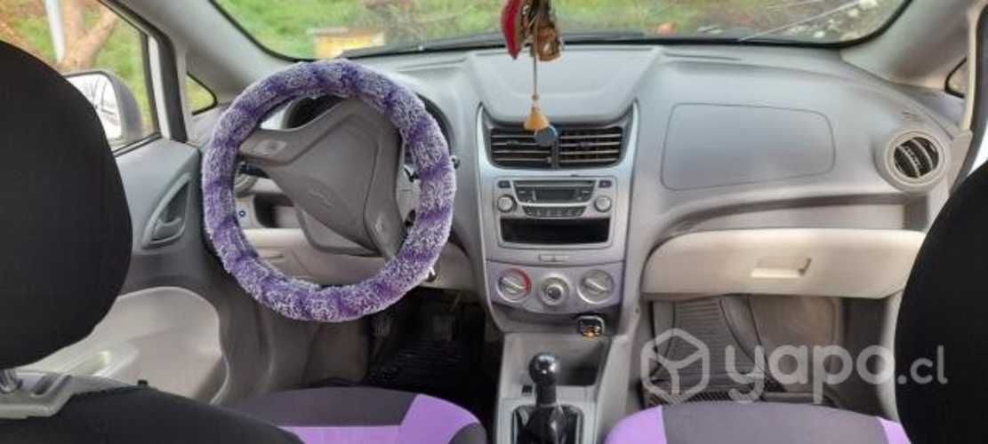 Vendo chevrolet sail 2012