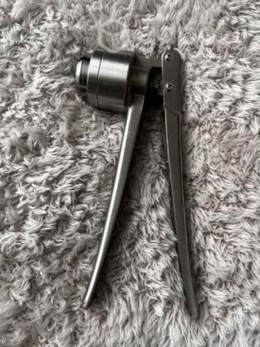 Crimpadora de 15 mm para perfume o medicamento