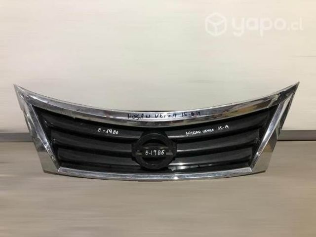 Mascara nissan versa 2015-2019