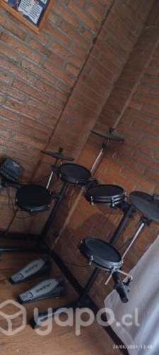 Batería Electrónica Alesis Turbo Mesh Kit