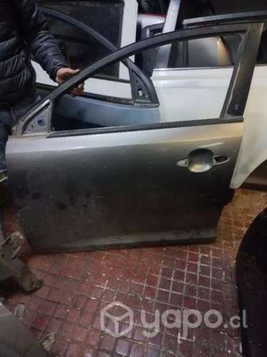 Puerta delantera izquierda kia sportage 2013
