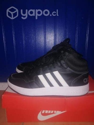 Zapatillas adidas