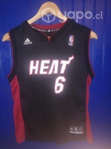 Polera de basquetboll