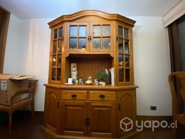 Vitrina de Pino Oregón Americano