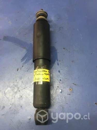 Amortiguador delantero Mitsubishi Montero Sport