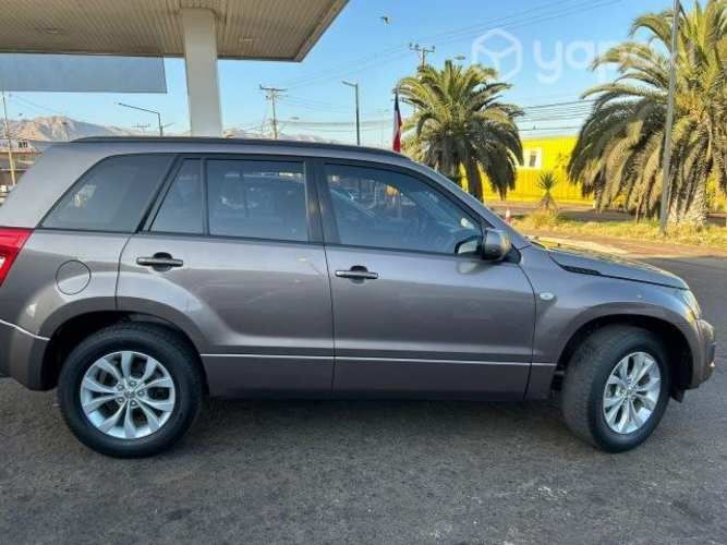 Suzuki grand nomade 2018