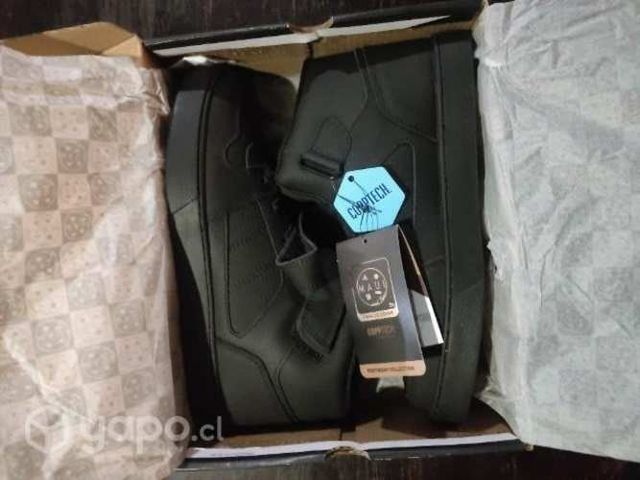 Zapatos De colegio MAUI