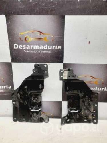 Soporte parachoque delantero Ford F150 RH/LH 2.1
