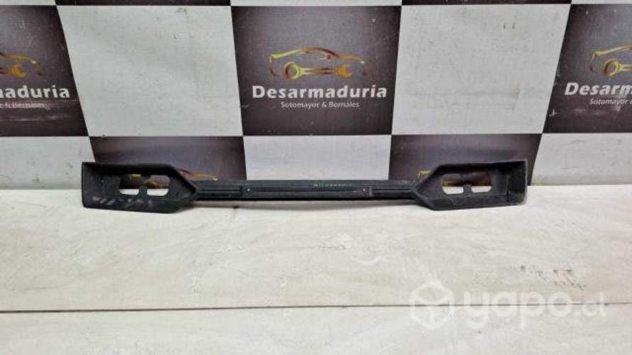 Moldura parachoque Silverado 2023 a 2024 2.1