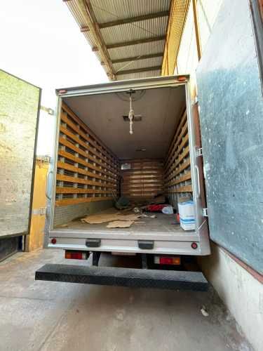 2015 Mitsubishi canter 5.7 mt dsl