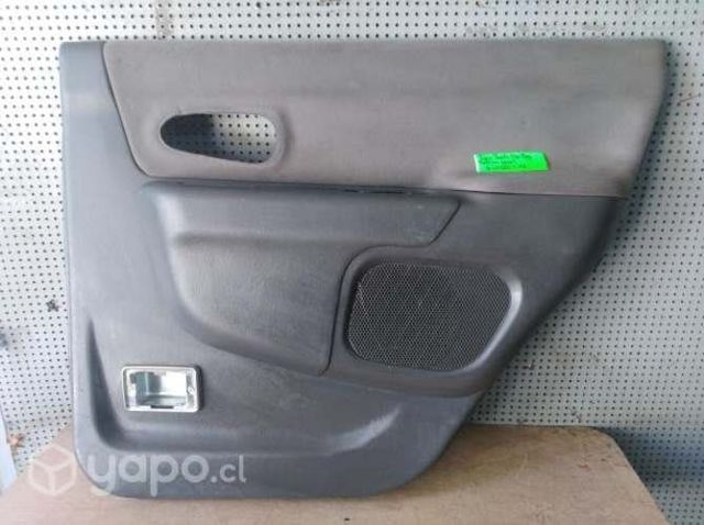 Tapiz puerta trasera derecha Mitsubishi Montero S
