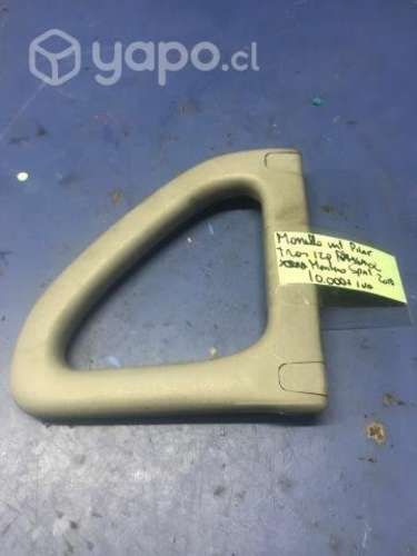 Manilla interior pilar central izq Montero Sport