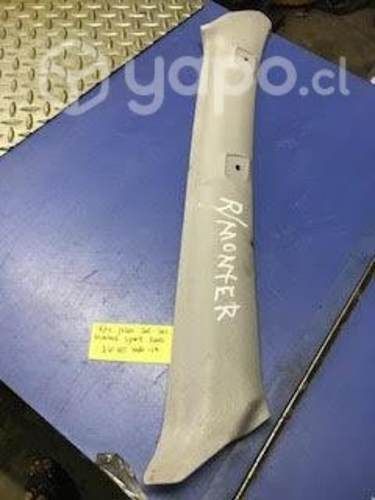 Tapiz cubre pilar delantero sup der Montero Sport