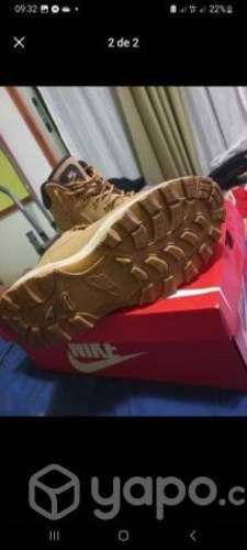 NIKE manoa leahther originales