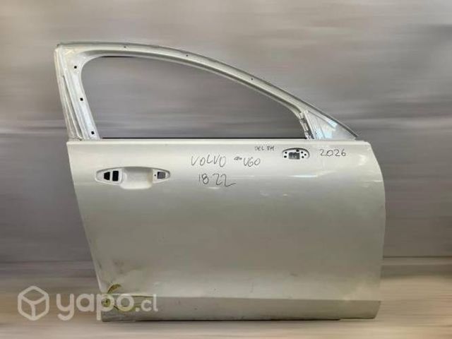 Puerta delantera rh volvo v