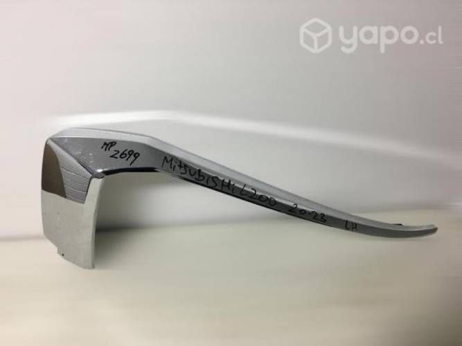 Bisel cromado lh mitsubishi l