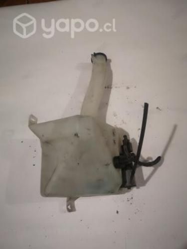 Deposito limpiaparabrisas ford ranger 3.2 2017