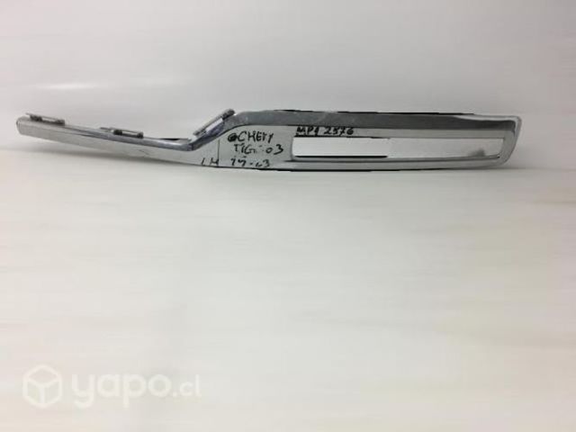 Bisel cromado de parachoque delantero lh chery tig