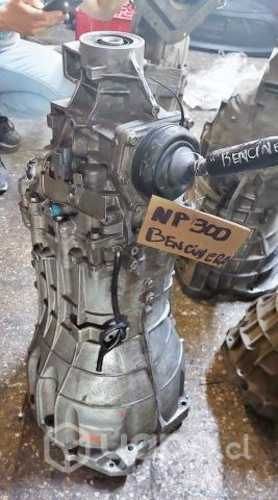 Caja de cambio nissan np300 4x2 bencinera