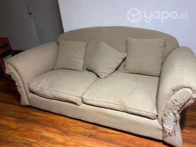 Sofá usado para tapizar