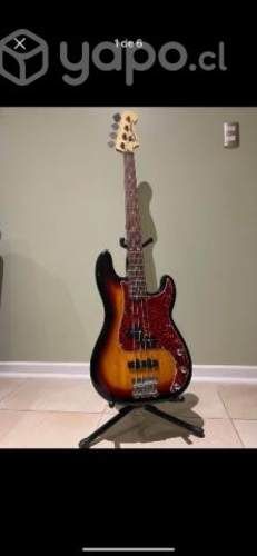 Bajo Squier-Fender Precision Sunburst