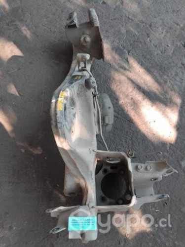 Bandeja Muñón Rueda Trasera Derecha (NXT241) Nissa